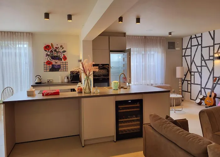 Ut Zuuje 住宿加早餐酒店