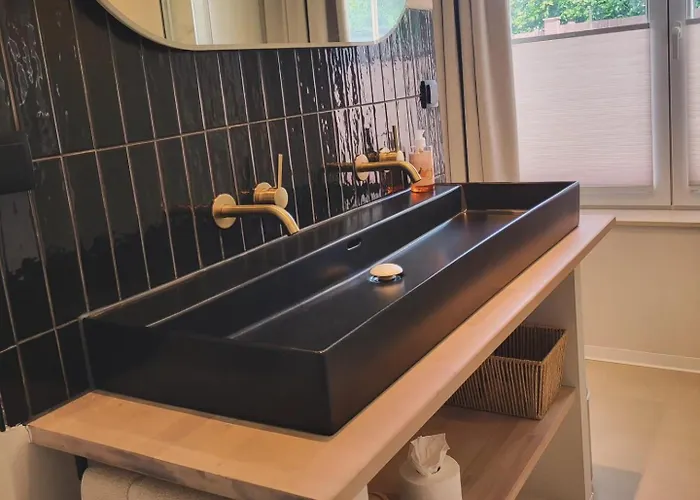 住宿加早餐酒店 Ut Zuuje